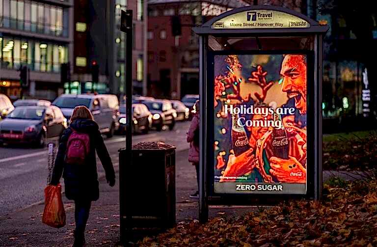 Coca Cola bus shelter C6 - Moore Street